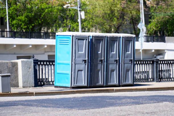 Best Porta potty rental near me  in Hamilton, MO